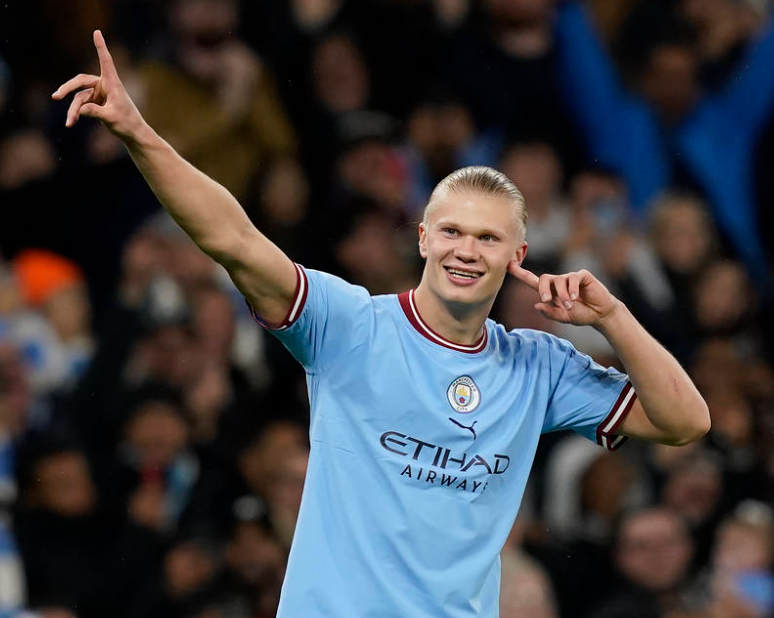 哈兰德赛前展望曼城利物浦焦点战，强调专注自我与团队提升